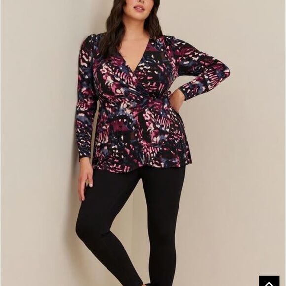 NEW Torrid Studio Knit Surplice Wrap Long Sleeve Top Size 1X PLUS Long Sleeve - Picture 1 of 8